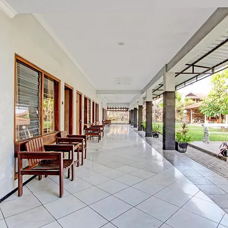 Super Oyo Capital O 93240 Candra Dewi Hotel-3