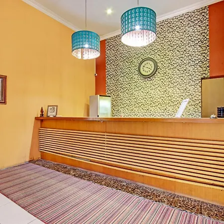 Super Oyo Capital O 93240 Candra Dewi Hotel-2